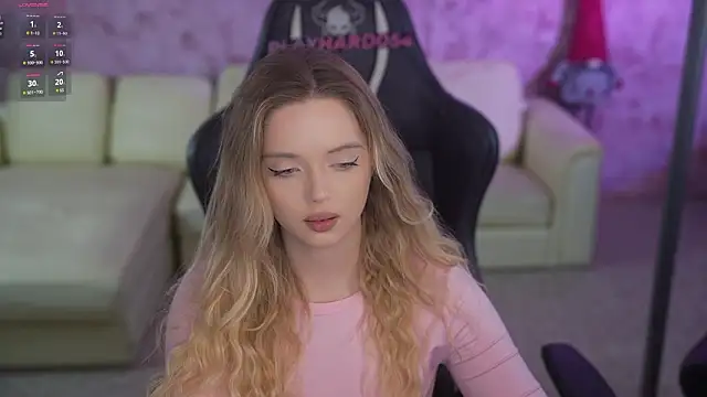 Snapshot of Cassy-Celestial_ chatting on February 8, 2026, 8:07 am Cassy-Celestial online show from February 8, 2026, 8:07 am