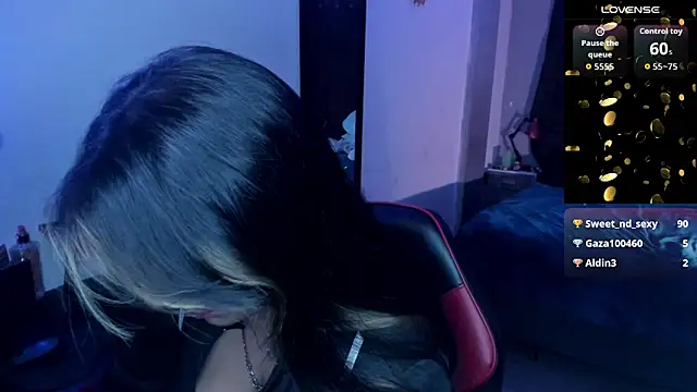 Snapshot of MIABOOBS__ chatting on September 16, 2025, 5:08 am MIABOOBS online show from September 16, 2025, 5:08 am