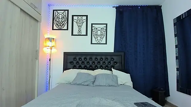 Scarlett Steelee online show from December 18, 2024, 2:10 am