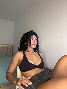 nicoleebony1 online show from March 19, 2026, 8:46 pm