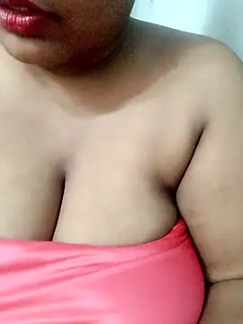 Snapshot of Jenny-43 chatting on November 16, 2025, 11:05 am Jenny-43 online show from November 16, 2025, 11:05 am