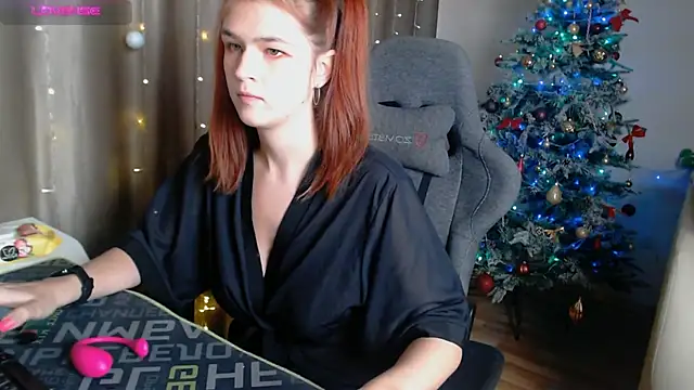 Snapshot of MargoFoxy chatting on December 22, 2024, 8:16 am MargoFoxy online show from December 22, 2024, 8:16 am