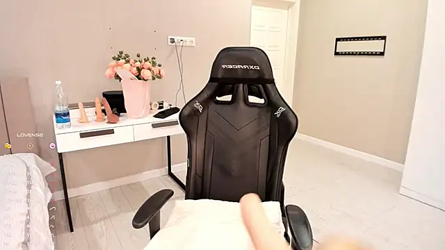 aya shy online show from February 25, 2025, 3:05 pm