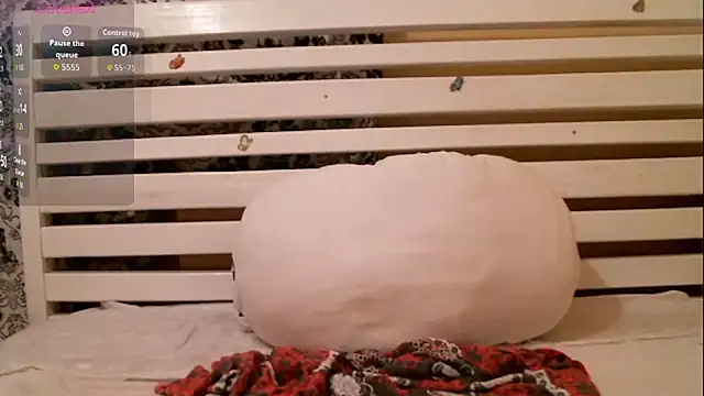 black sexy queen online show from October 21, 2025, 10:32 pm