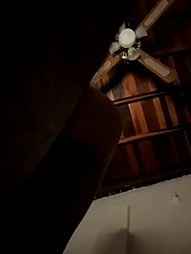 tom thick online show from October 28, 2025, 6:28 am