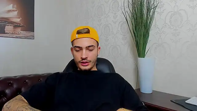 BrandonTate online show from November 6, 2025, 10:38 am