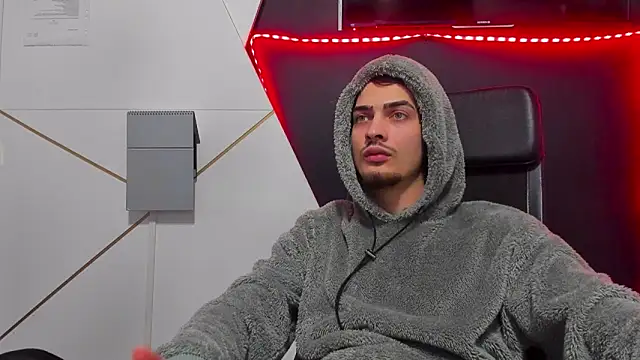 Snapshot of BrandonTate chatting on February 27, 2026, 5:29 am BrandonTate online show from February 27, 2026, 5:29 am