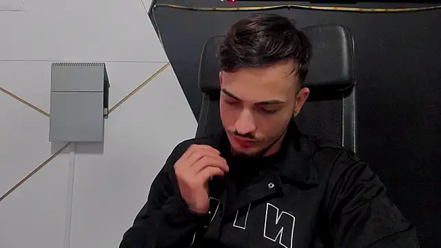 BrandonTate online show from April 2, 2026, 7:50 am