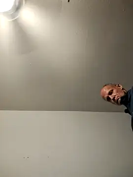 FloppyPickle4u online show from February 24, 2025, 10:14 pm