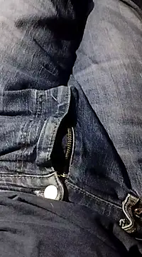 FloppyPickle4u online show from March 16, 2025, 2:44 pm