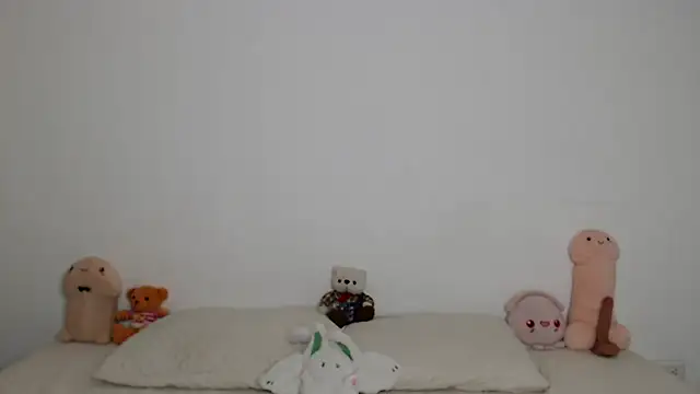 kaiine190 online show from November 27, 2025, 2:52 pm