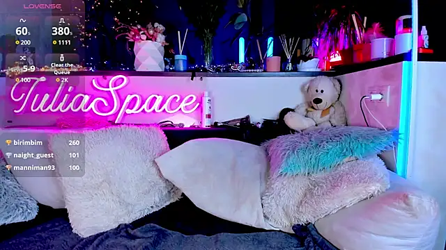  JuliaSpace  online show from February 16, 2025, 7:27 pm