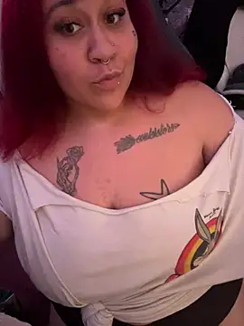 Juicyjordie online show from July 19, 2026, 4:49 am
