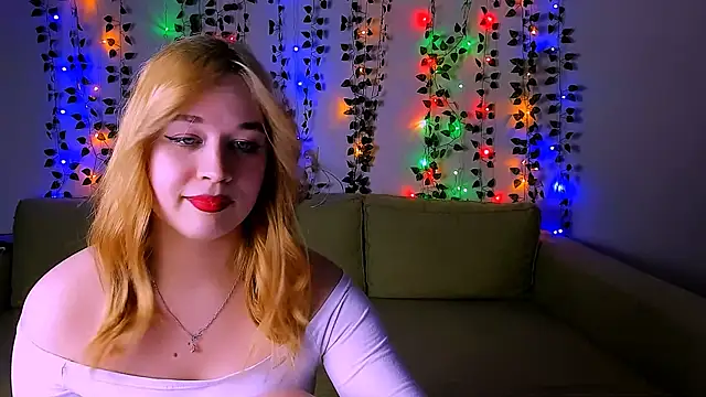 AlicePopsy online show from February 5, 2025, 3:09 pm