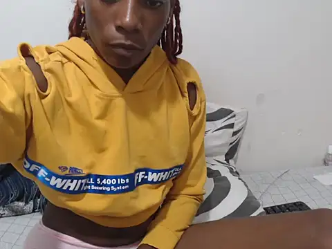 khakiline online show from February 28, 2025, 4:53 pm