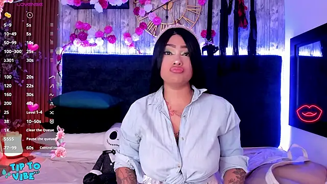 Neko Misaki online show from October 6, 2025, 12:02 pm