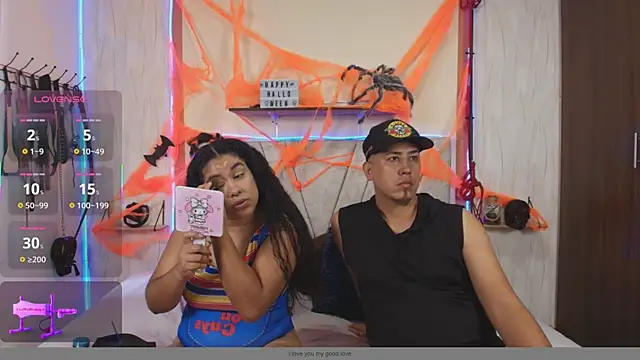 Liana Asaff online show from October 16, 2025, 7:04 pm