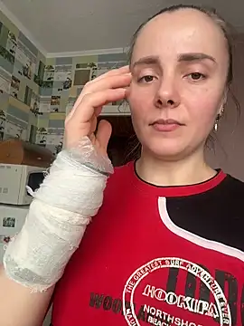 AlisaKissss online show from February 8, 2026, 9:34 am