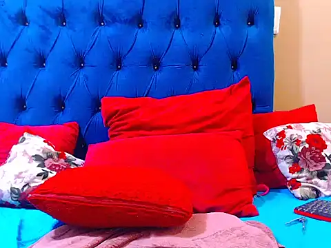 ebonycandy10 online show from February 21, 2026, 7:09 am