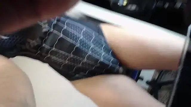 Exotic  XXX online show from February 15, 2026, 7:51 am