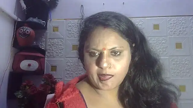 Snapshot of Sexy_komolika chatting on January 21, 2025, 5:30 pm Sexy komolika online show from January 21, 2025, 5:30 pm