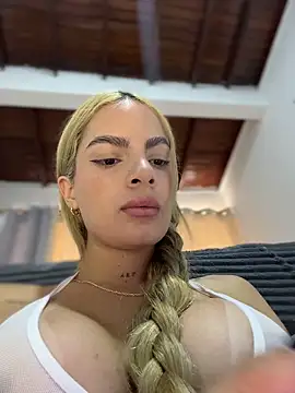 emiss  online show from December 19, 2025, 3:08 pm