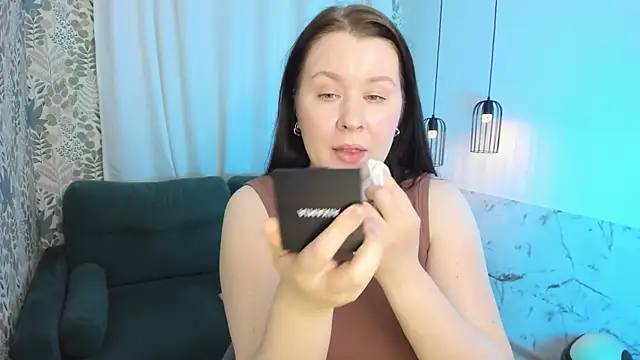 ShedarBrooks online show from June 19, 2026, 5:23 am