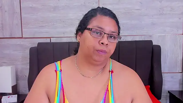 Lynn Jones online show from February 5, 2025, 4:48 am