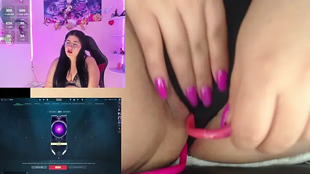 DanielaHang online show from October 24, 2025, 1:29 pm