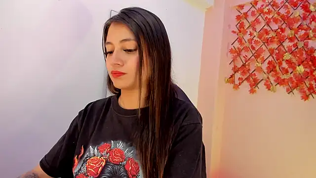 Snapshot of Sweet_Candies chatting on January 31, 2025, 4:25 am Sweet Candies online show from January 31, 2025, 4:25 am