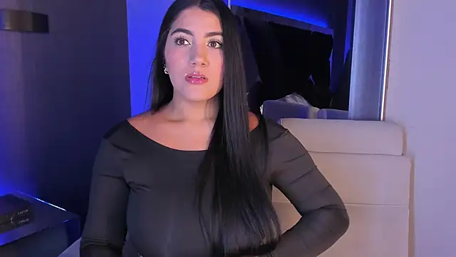 Snapshot of PaulinaDuarte chatting on September 10, 2025, 11:54 am PaulinaDuarte online show from September 10, 2025, 11:54 am