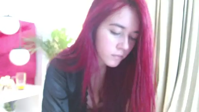 Sophie ponce online show from June 17, 2026, 12:50 pm