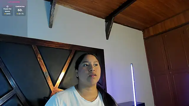 EmiliWilliams online show from March 7, 2026, 10:40 pm