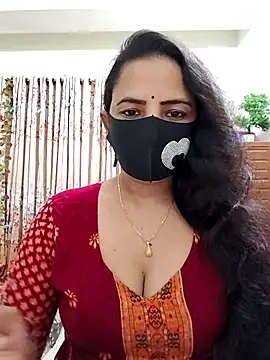 Payel-Sen online show from October 27, 2025, 5:06 pm