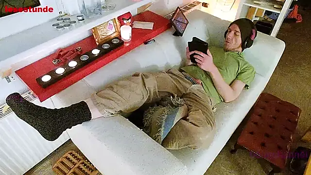 BongChannel online show from January 1, 2025, 7:10 pm