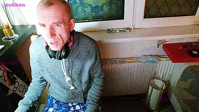 BongChannel online show from January 6, 2025, 10:05 pm