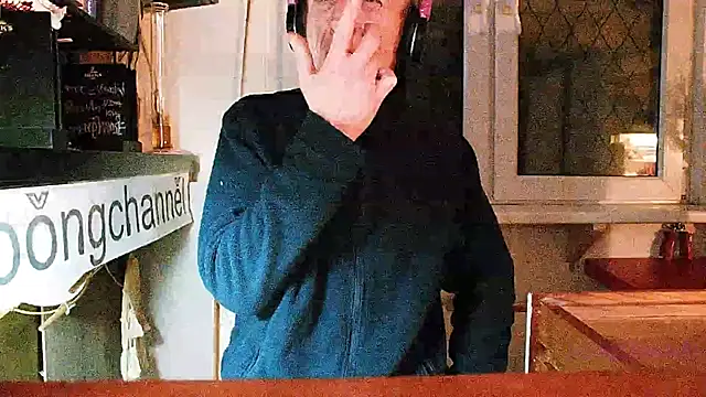 BongChannel online show from January 26, 2025, 12:26 am