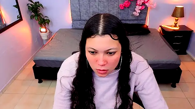 Lana stone  online show from October 5, 2025, 3:27 am