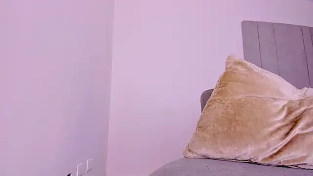 tamyleen online show from January 24, 2025, 2:08 pm