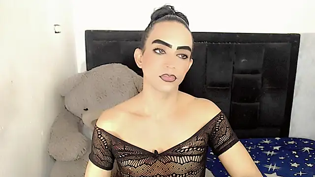 Snapshot of Michell_Queen chatting on February 25, 2025, 5:52 am Michell Queen online show from February 25, 2025, 5:52 am