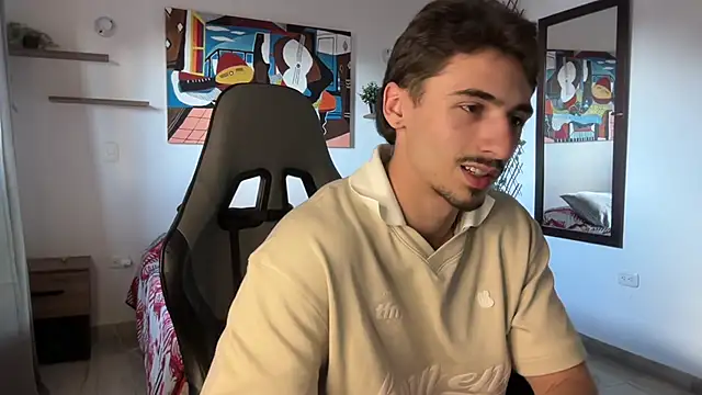 Snapshot of David_Brown18 chatting on November 8, 2025, 9:24 pm David Brown18 online show from November 8, 2025, 9:24 pm