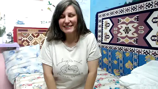 AdelineBlueEyes online show from October 10, 2025, 10:36 am