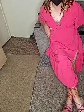 ellie-tv online show from September 25, 2025, 8:51 am