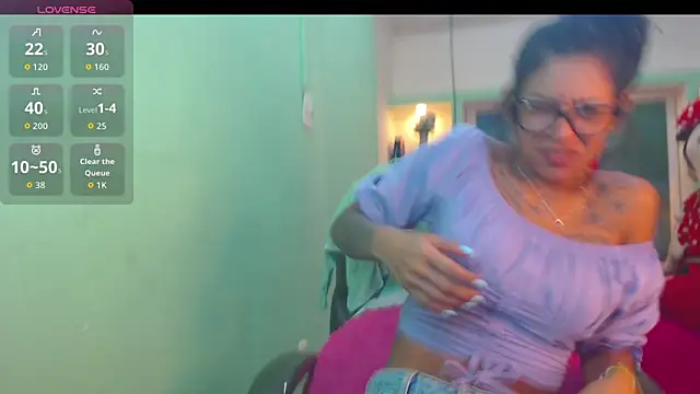 Snapshot of lorenapinto chatting on May 30, 2026, 2:19 am lorenapinto online show from May 30, 2026, 2:19 am