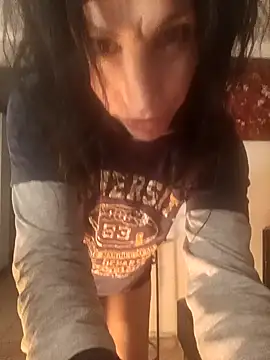 freyamoret online show from December 11, 2024, 5:59 pm