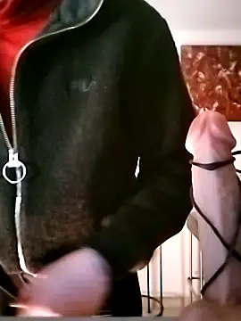 freyamoret online show from December 28, 2024, 5:46 pm