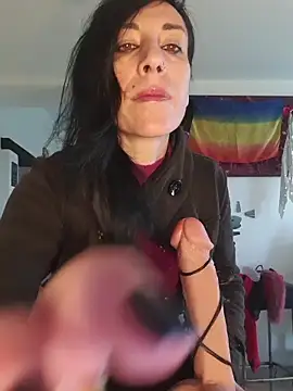 freyamoret online show from March 29, 2026, 6:02 am