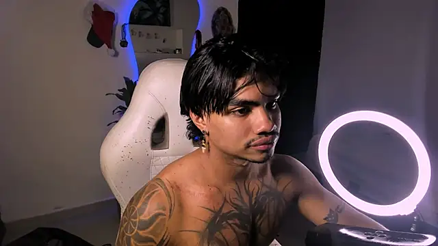 Young laroi online show from December 15, 2024, 4:07 am