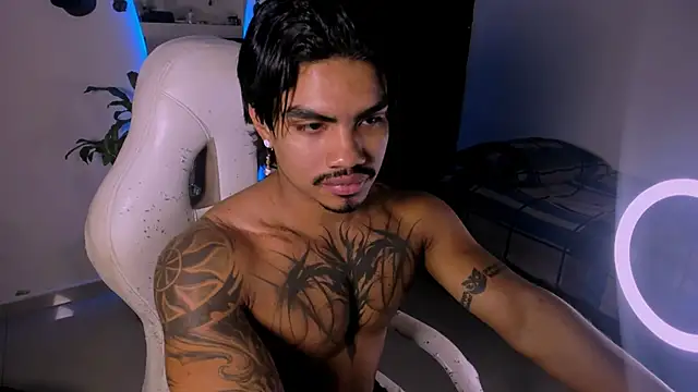 Young laroi online show from January 11, 2025, 8:43 am