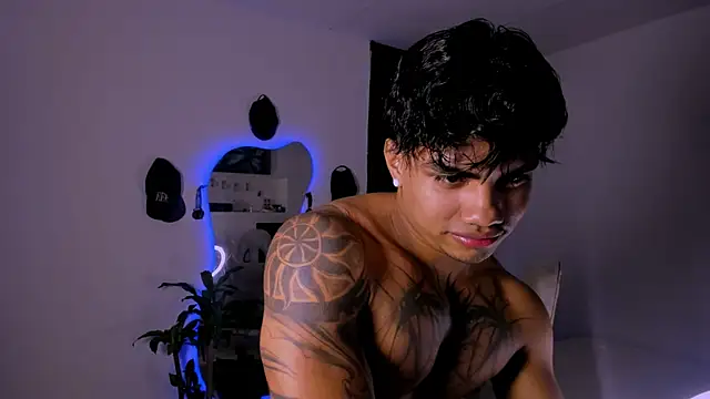 Young laroi online show from January 18, 2025, 7:38 am